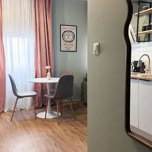  Apartament Raspberry With Balcony #self Check-in